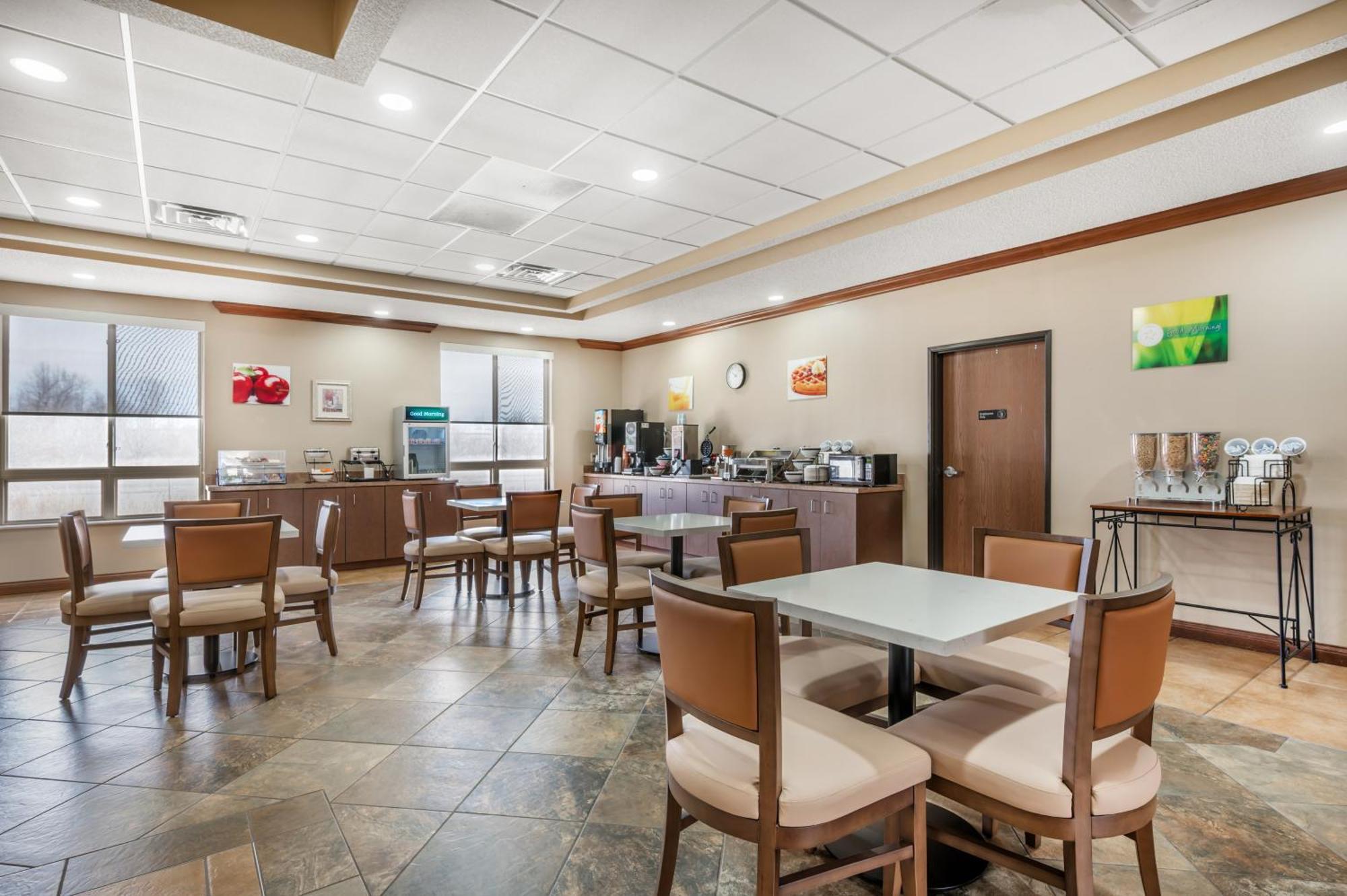 Hotel Quality & Rockport-owensboro North Gold Award Winner